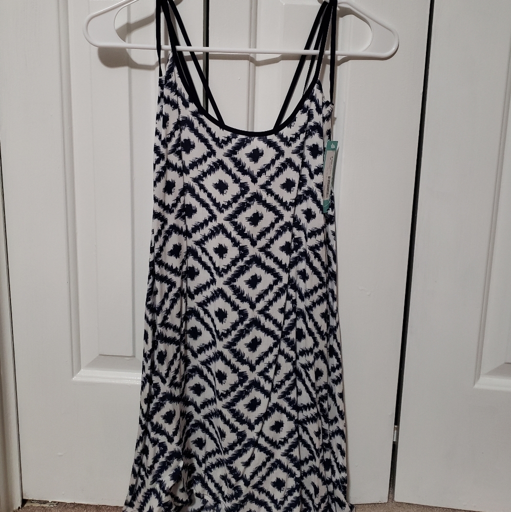 Papermoon Navy & White Ikat XL Strappy tank